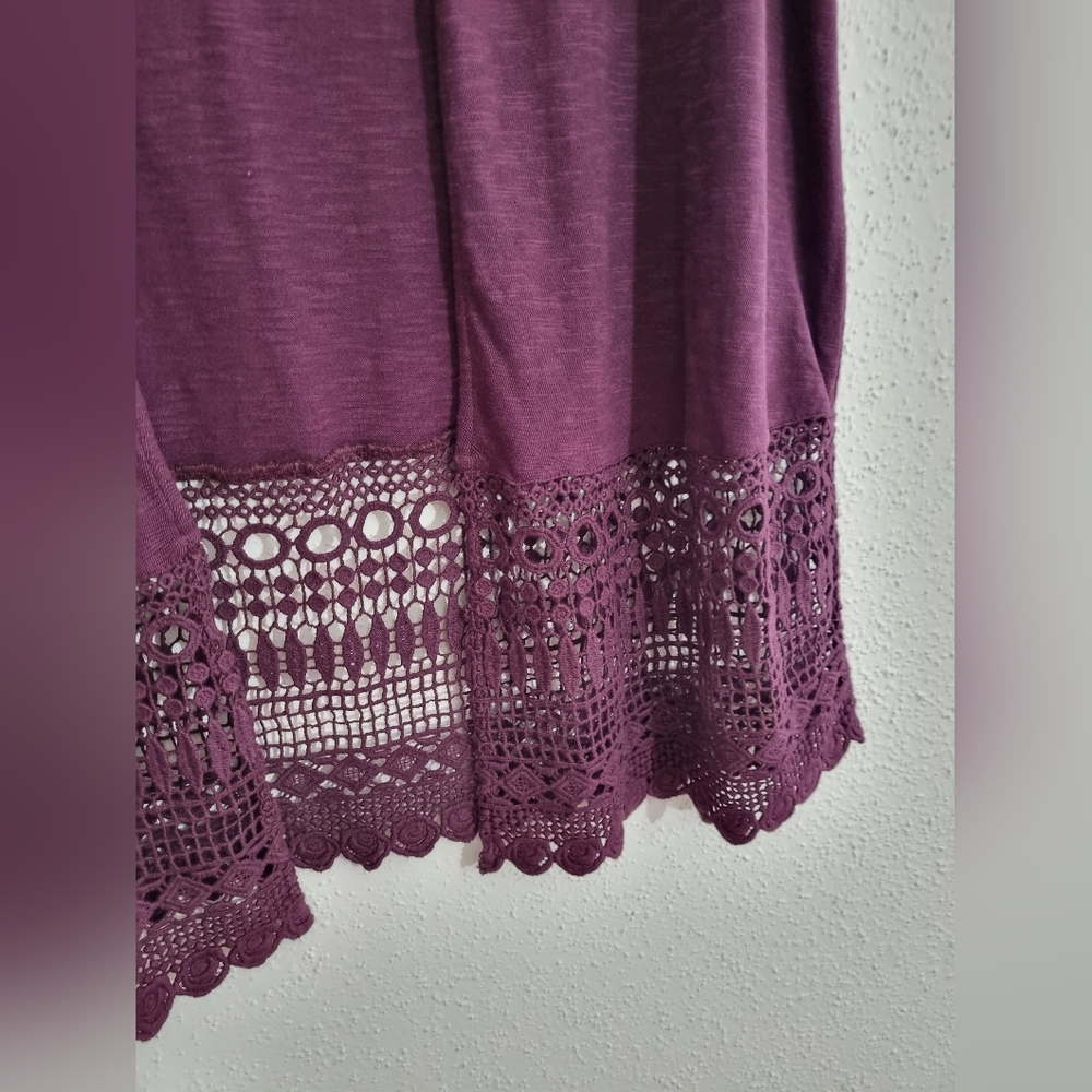 Purple Sleeveless Cardigan with Crochet Hem - Picture 6 of 9